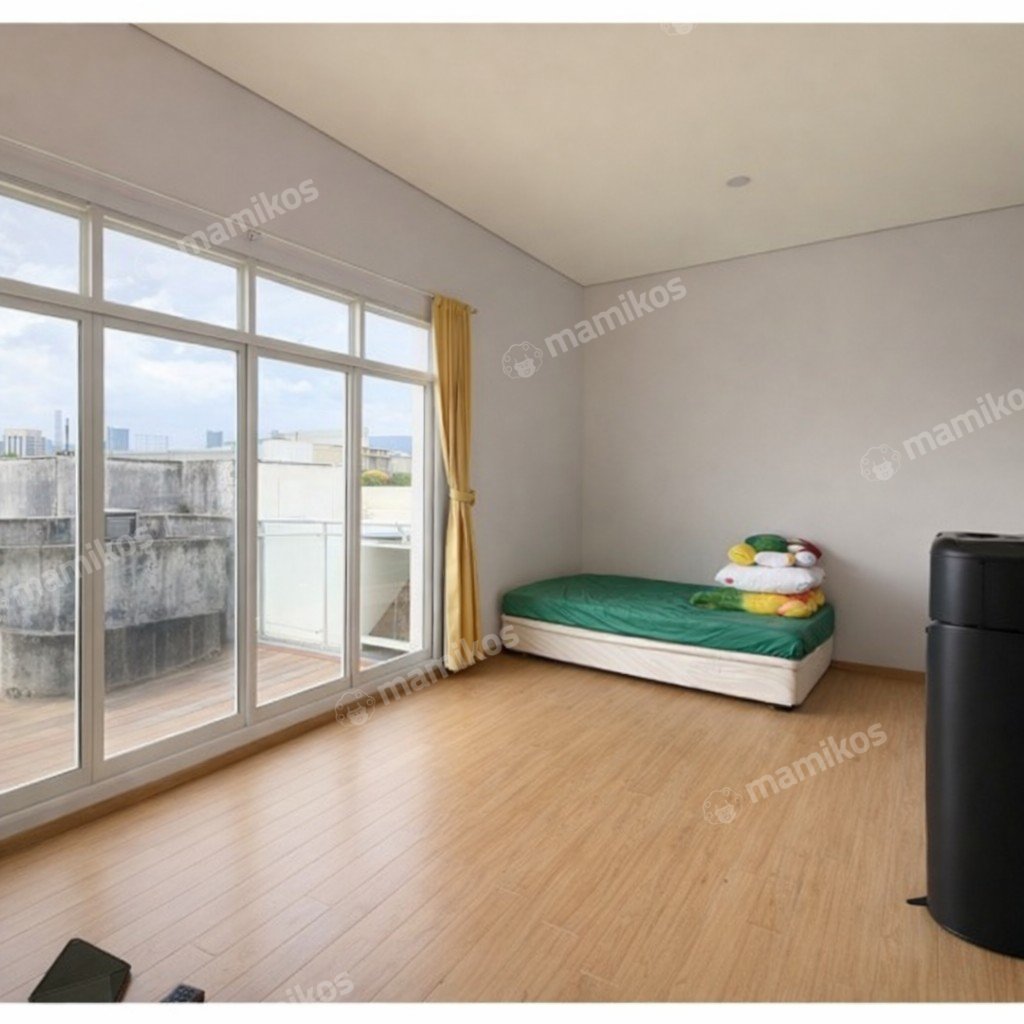 Rumah Sertifikat SHM 5 Kamar Tidur 4 Kamar Mandi Green garden Jakarta Barat - Photo 5