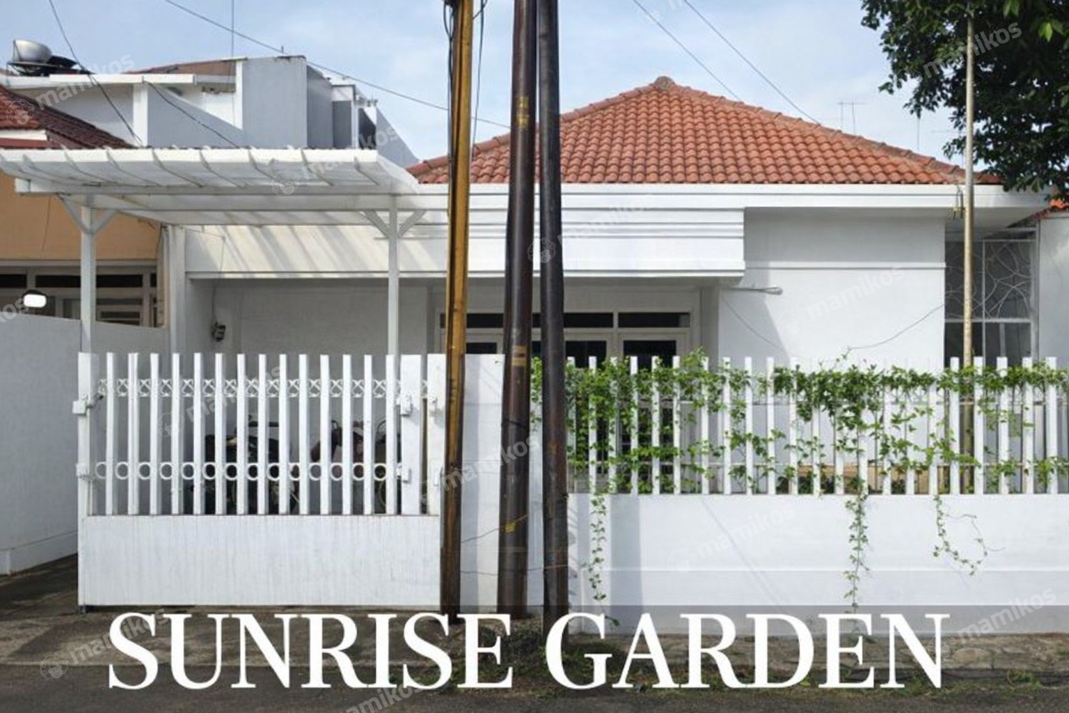Rumah Sertifikat SHM 3 Kamar Tidur 2 Kamar Mandi Sunrise Garden Jakarta Barat