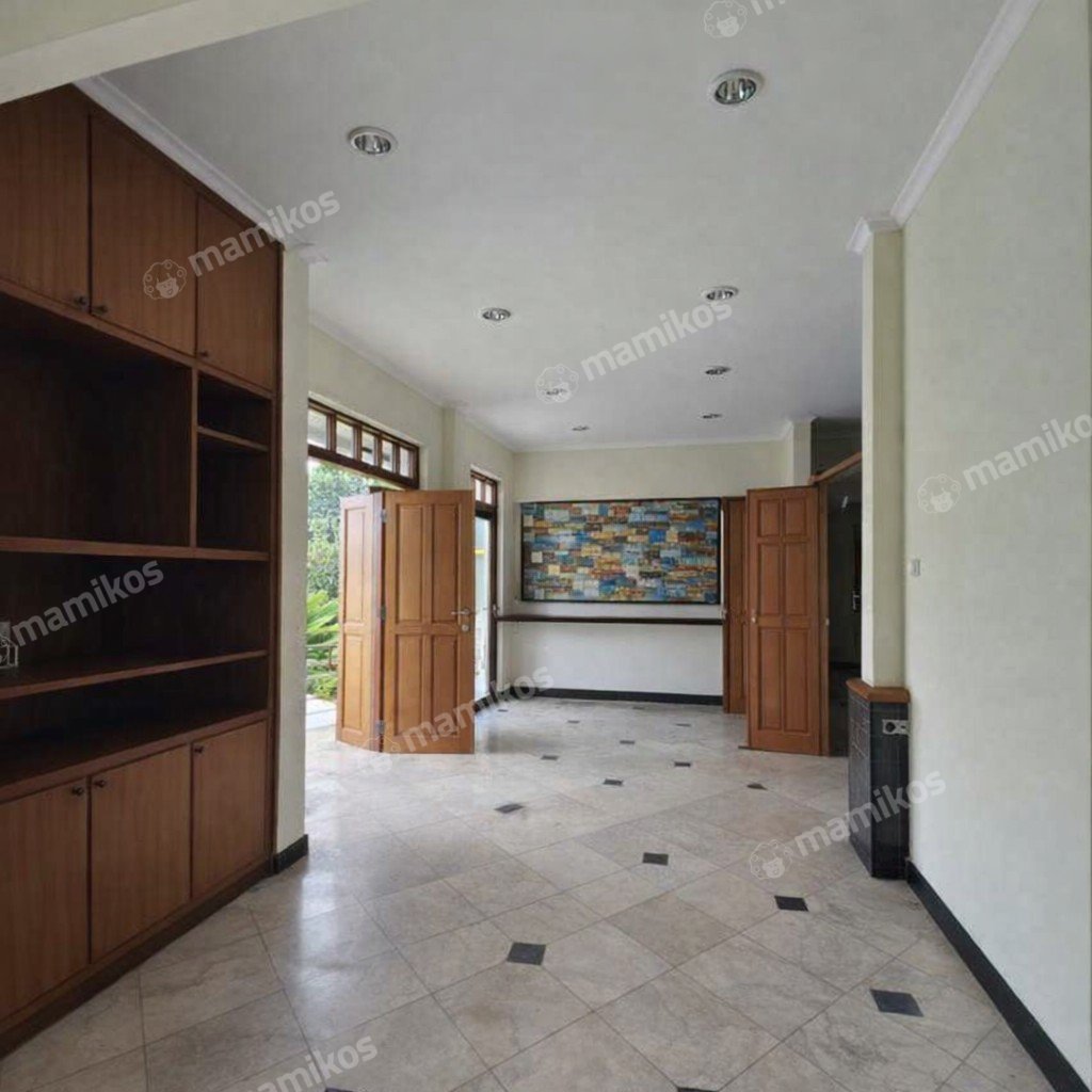 Rumah Sertifikat SHM 4 Kamar Tidur 3 Kamar Mandi Sunter Jakarta Utara - Photo 2