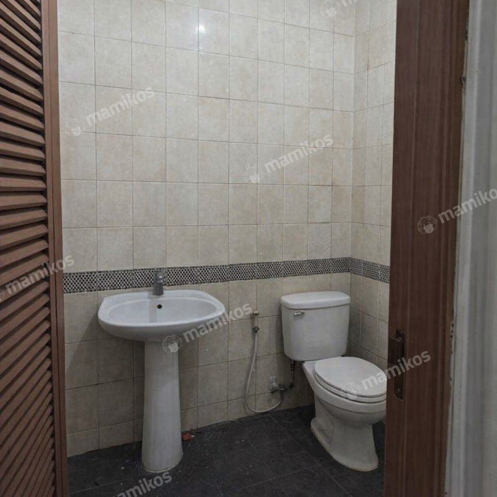 Rumah Sertifikat SHM 4 Kamar Tidur 3 Kamar Mandi Sunter Jakarta Utara - Photo 5