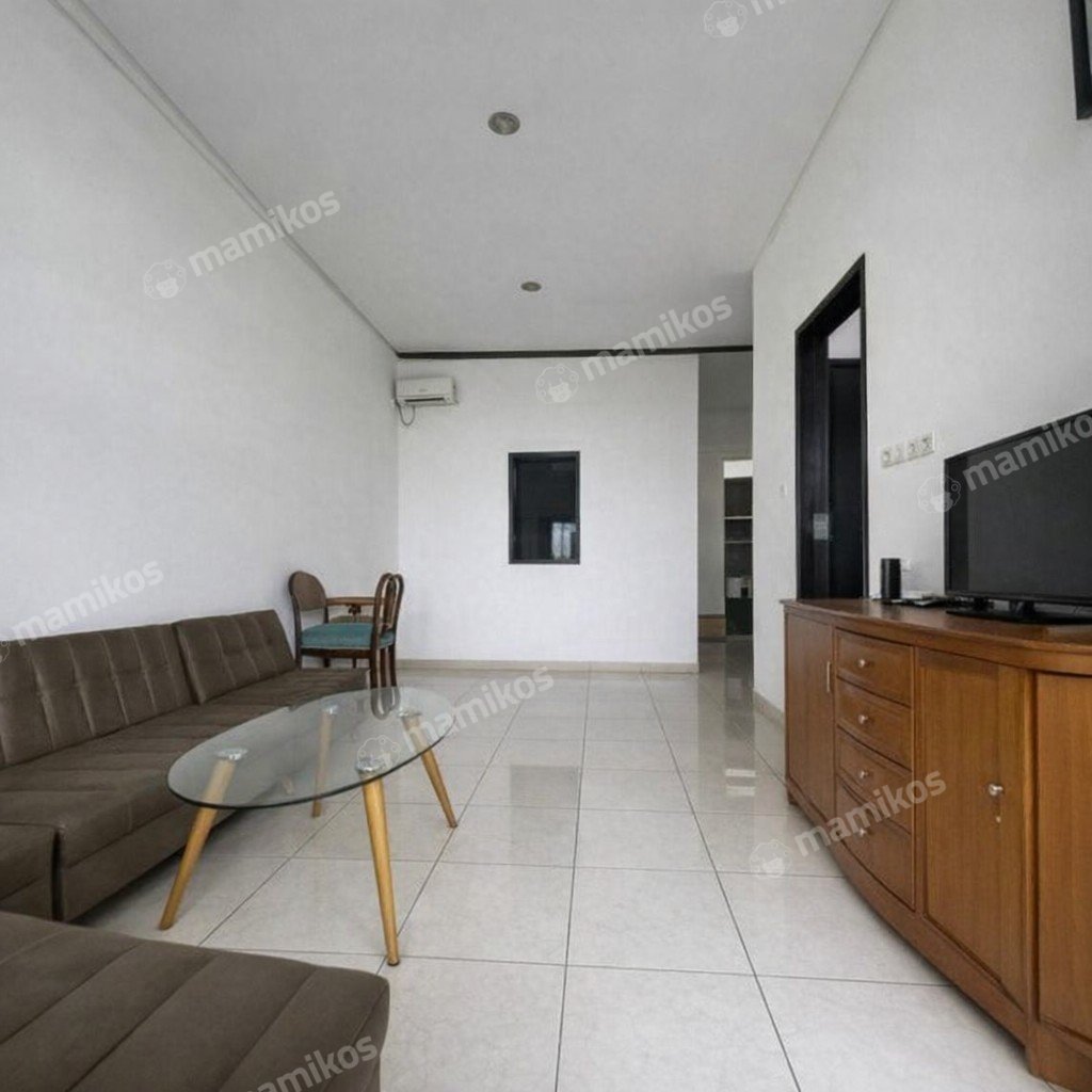 Rumah Sertifikat SHM 5 Kamar Tidur 3 Kamar Mandi Taman Ratu Jakarta Barat - Photo 3