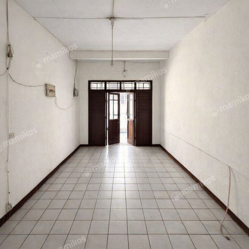 Rumah Sertifikat SHM 6 Kamar Tidur 3 Kamar Mandi Tebet Jakarta Selatan - Photo 5