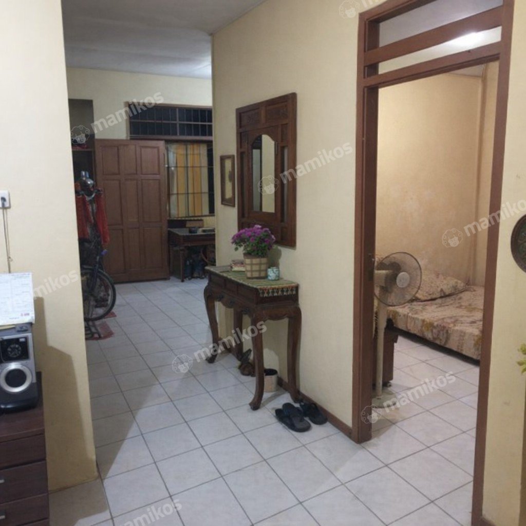 Rumah Sertifikat SHM 3 Kamar Tidur 2 Kamar Mandi Kramat Jati Jakarta Timur - Photo 4