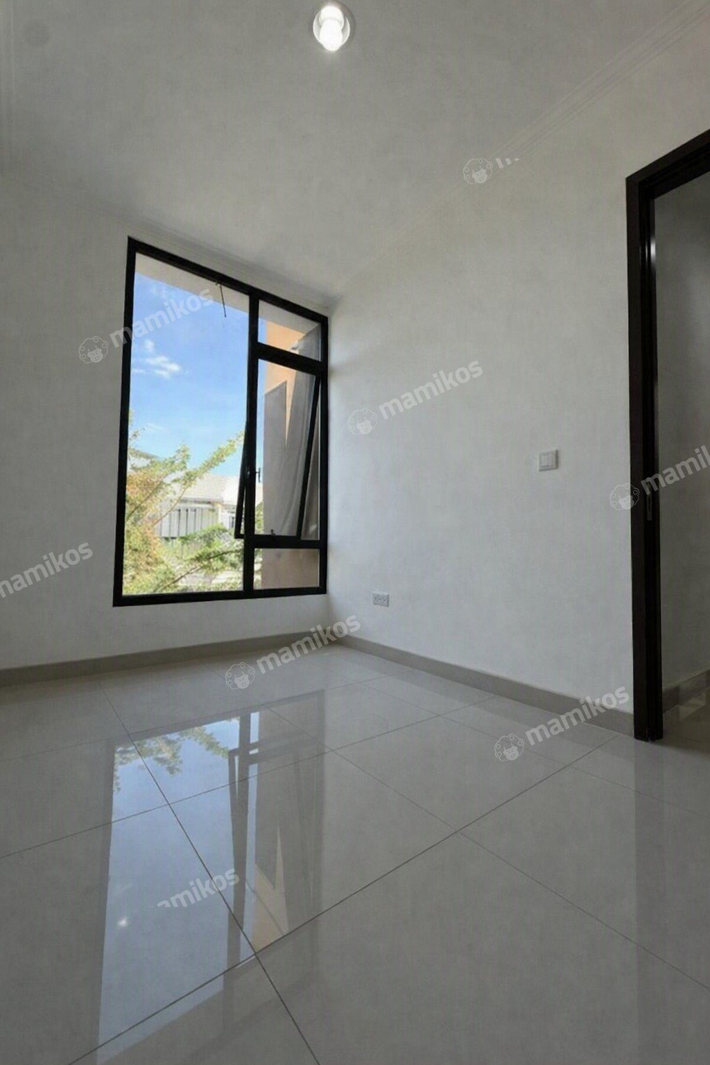 Rumah Sertifikat SHM 3 Kamar Tidur 2 Kamar Mandi Pantai Indah Kapuk 2 Jakarta Utara - Photo 5