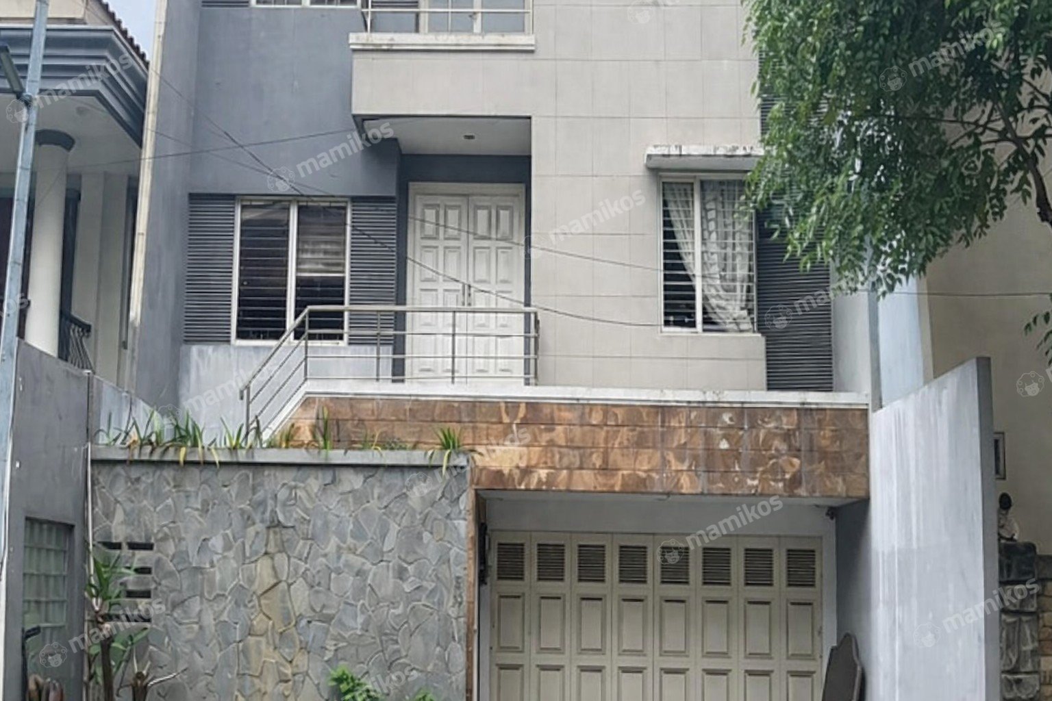 Rumah Sertifikat HGB 5 Kamar Tidur 3 Kamar Mandi Kelapa Gading Jakarta Utara