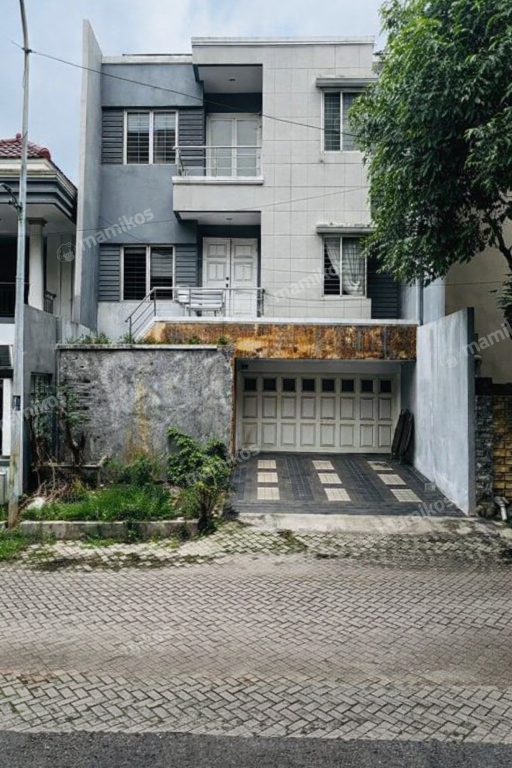 Rumah Sertifikat HGB 5 Kamar Tidur 3 Kamar Mandi Kelapa Gading Jakarta Utara - Photo 2