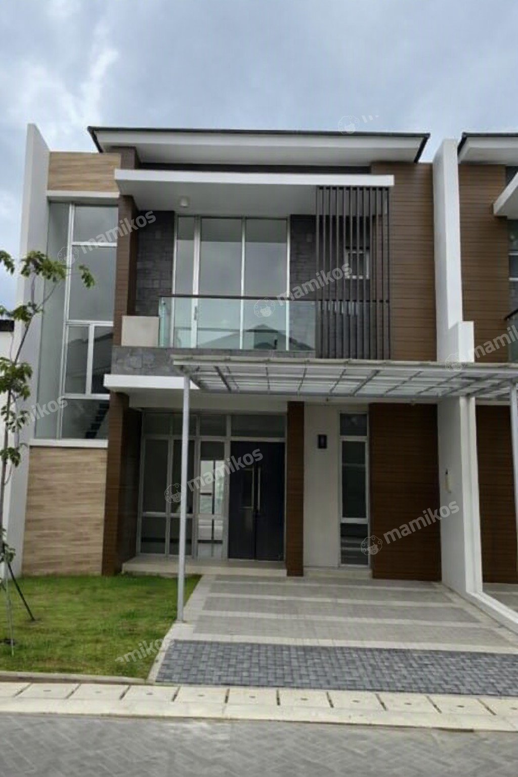 Rumah 4 Kamar Tidur 4 Kamar Mandi 3 Lantai Pantai Indah Kapuk Jakarta Utara - Photo 2