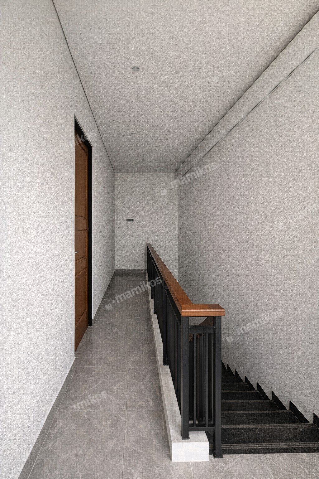 Rumah Sertifikat SHM 7 Kamar Tidur 4 Kamar Mandi Sunter Jakarta Utara - Photo 4