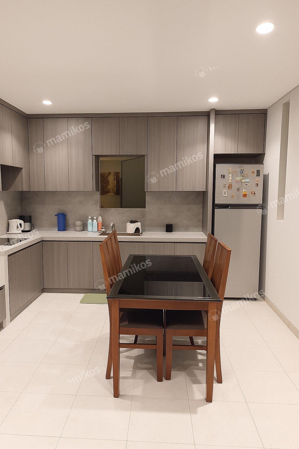 Rumah Sertifikat SHM 4 Kamar Tidur 4 Kamar Mandi Permata Buana Jakarta Barat - Photo 2