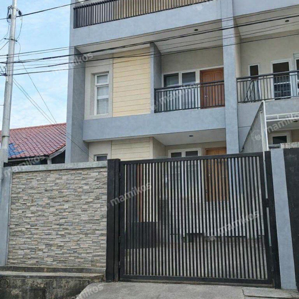 Rumah Sertifikat SHM 4 Kamar Tidur 3 Kamar Mandi Duri Kepa Jakarta Barat - Photo 2