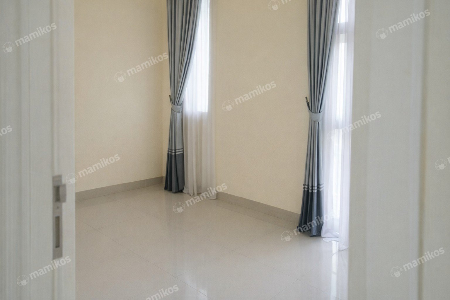 Rumah 3 Kamar Tidur 2 Kamar Mandi 2 Lantai Cakung Jakarta Timur - Photo 3