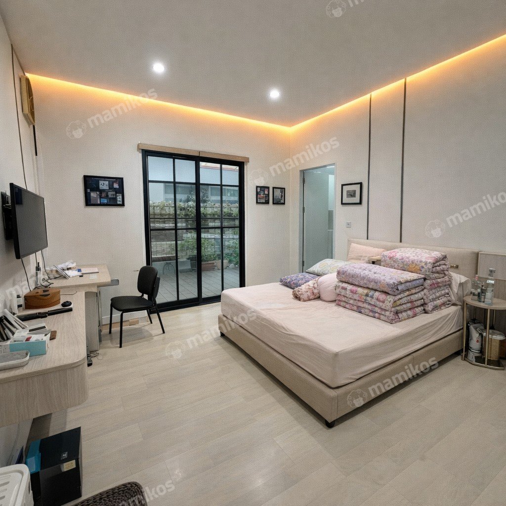 Rumah Sertifikat SHM 5 Kamar Tidur 5 Kamar Mandi Permata Buana Jakarta Barat - Photo 4