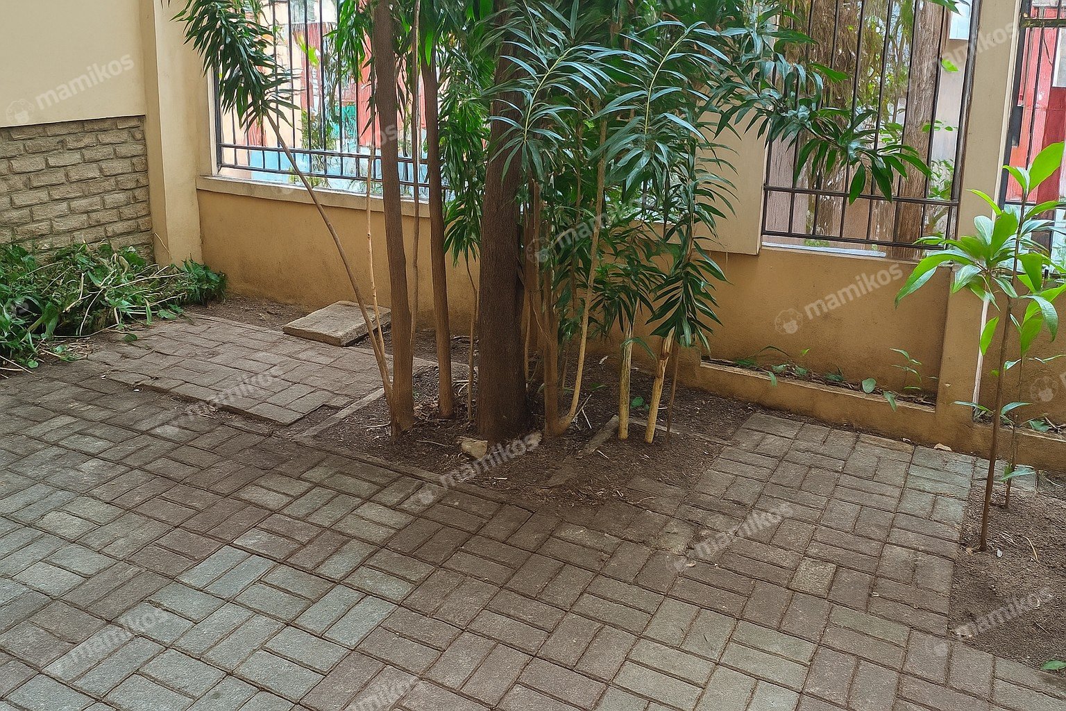 Rumah Sertifikat SHM 5 Kamar Tidur 5 Kamar Mandi Tanjung Duren Jakarta Barat - Photo 4