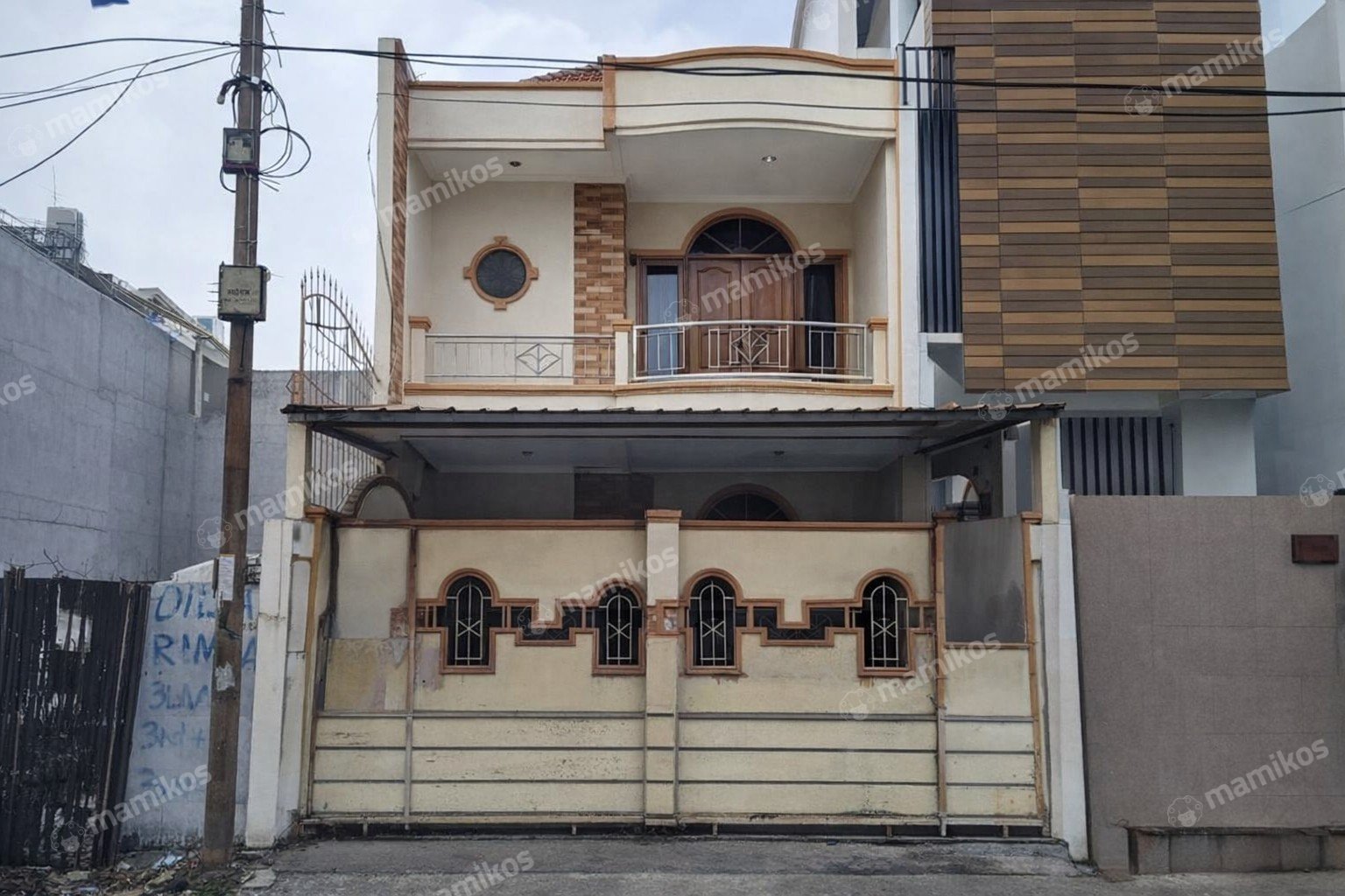 Rumah 5KT 5KM Taman Ratu Jakarta Barat