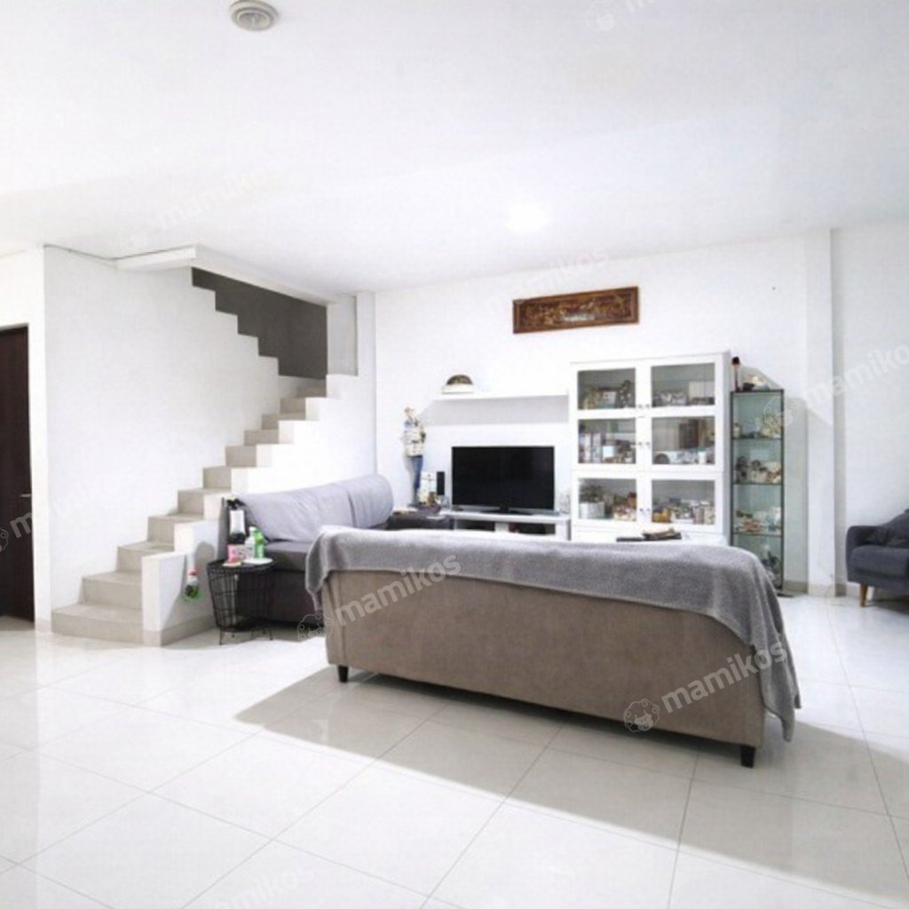 Rumah Sertifikat SHM 4 Kamar Tidur 3 Kamar Mandi Jakarta Garden City Jakarta Timur - Photo 2