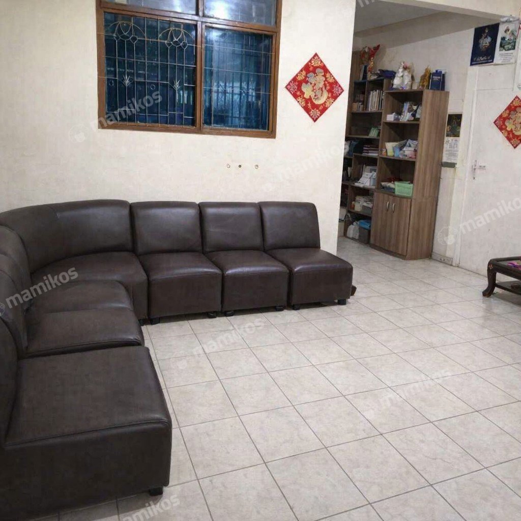 Rumah Sertifikat SHM 4 Kamar Tidur 2 Kamar Mandi Jelambar Jakarta Barat - Photo 3