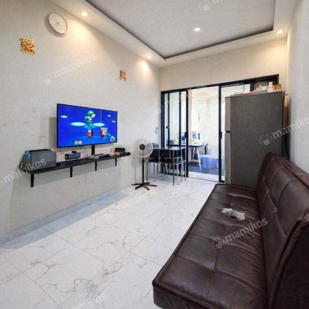 Rumah Sertifikat SHM 4 Kamar Tidur 4 Kamar Mandi Taman Ratu Jakarta Barat - Photo 2