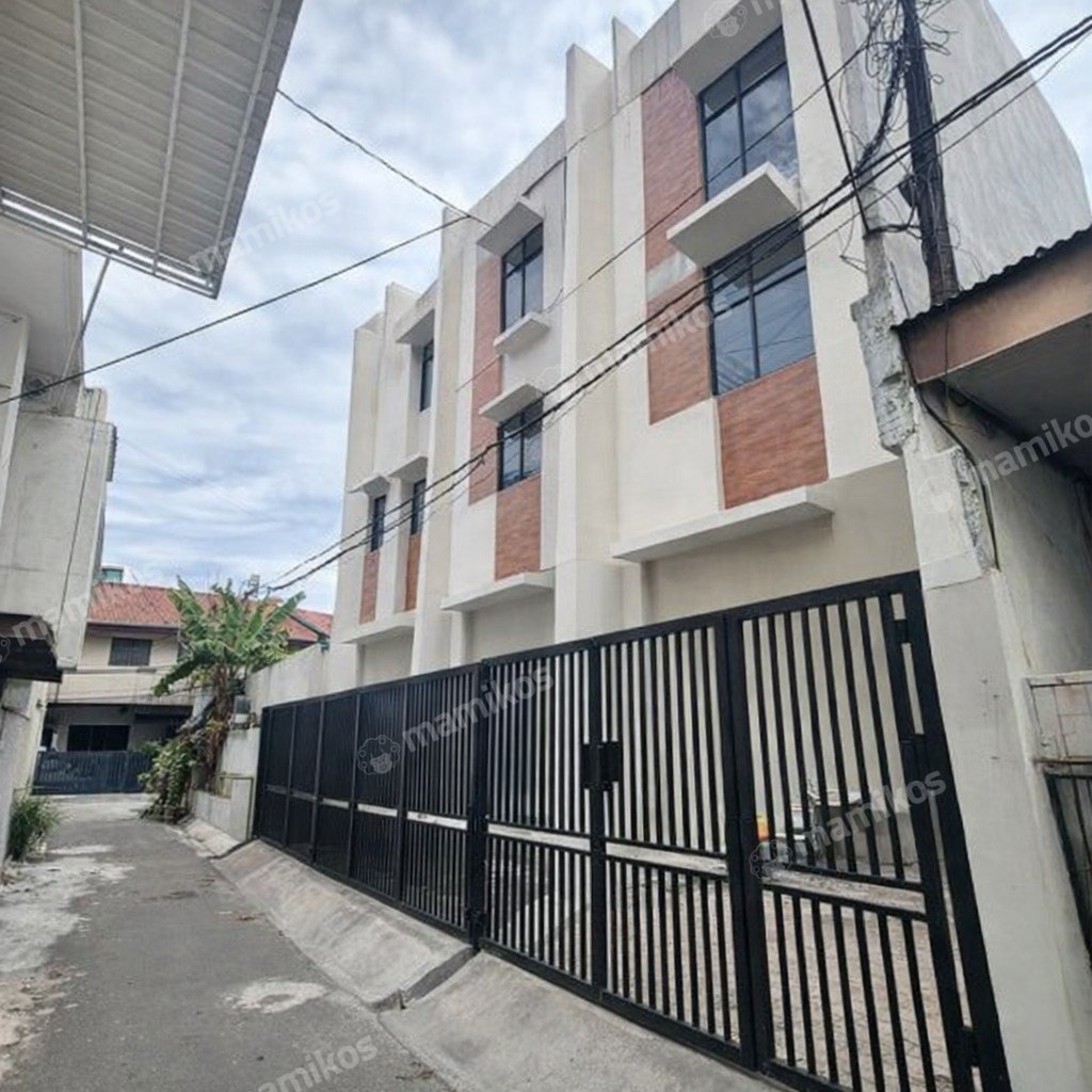 Rumah Sertifikat SHM 3 Kamar Tidur 3 Kamar Mandi Duri Kepa Jakarta Barat