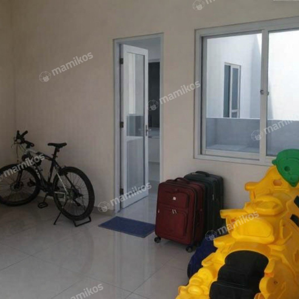 Rumah Sertifikat SHM 5 Kamar Tidur 4 Kamar Mandi Kalideres Jakarta Barat - Photo 3