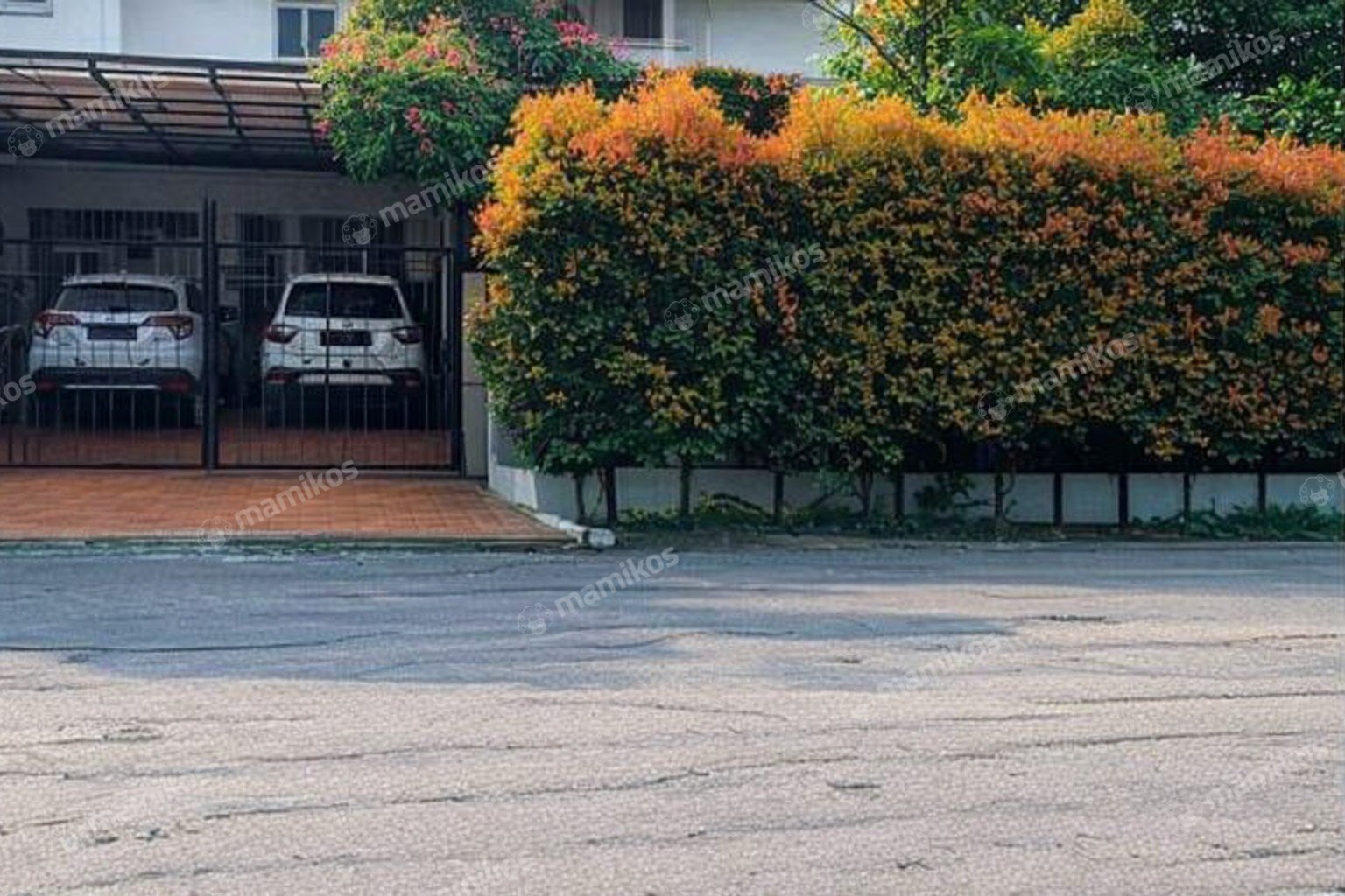 Rumah Sertifikat SHM 7 Kamar Tidur 6 Kamar Mandi Lebak Bulus Jakarta Selatan