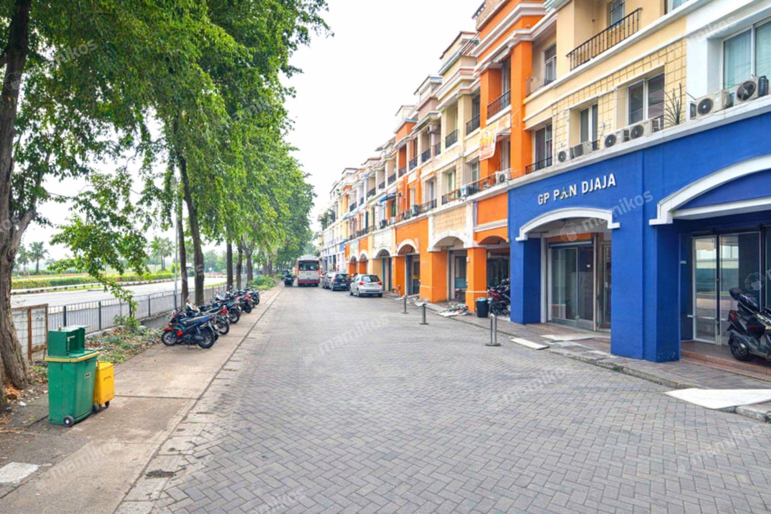 Rumah Sertifikat SHM 4 Kamar Tidur 4 Kamar Mandi Kelapa Gading Jakarta Utara