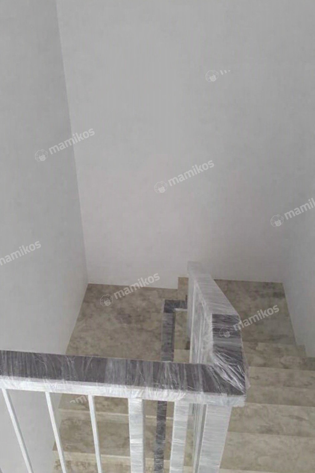 Rumah Sertifikat SHM 3 Kamar Tidur 3 Kamar Mandi Pantai Indah Kapuk Jakarta Utara - Photo 4
