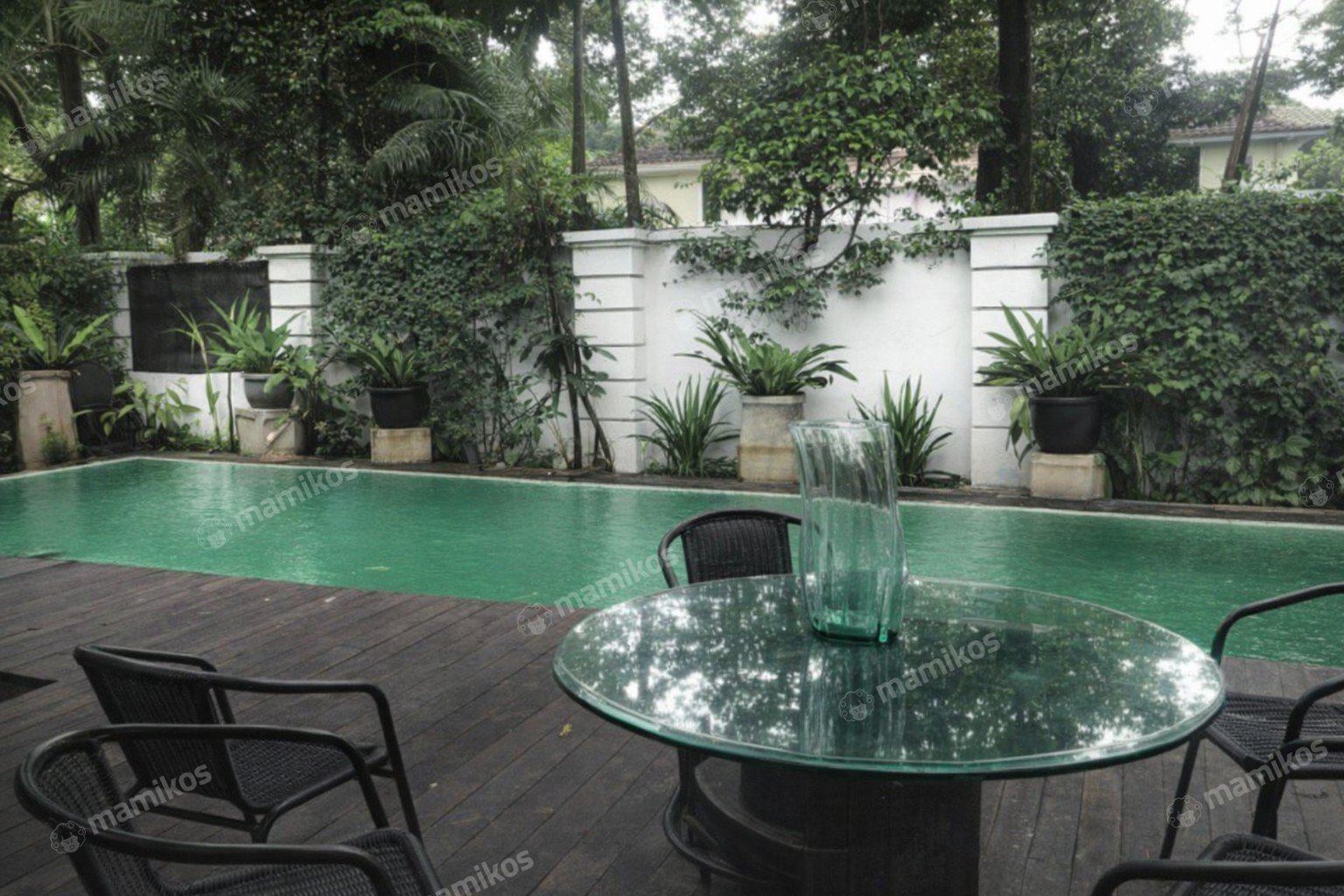 Rumah Sertifikat SHM 8 Kamar Tidur 8 Kamar Mandi Kebayoran Baru Jakarta Selatan