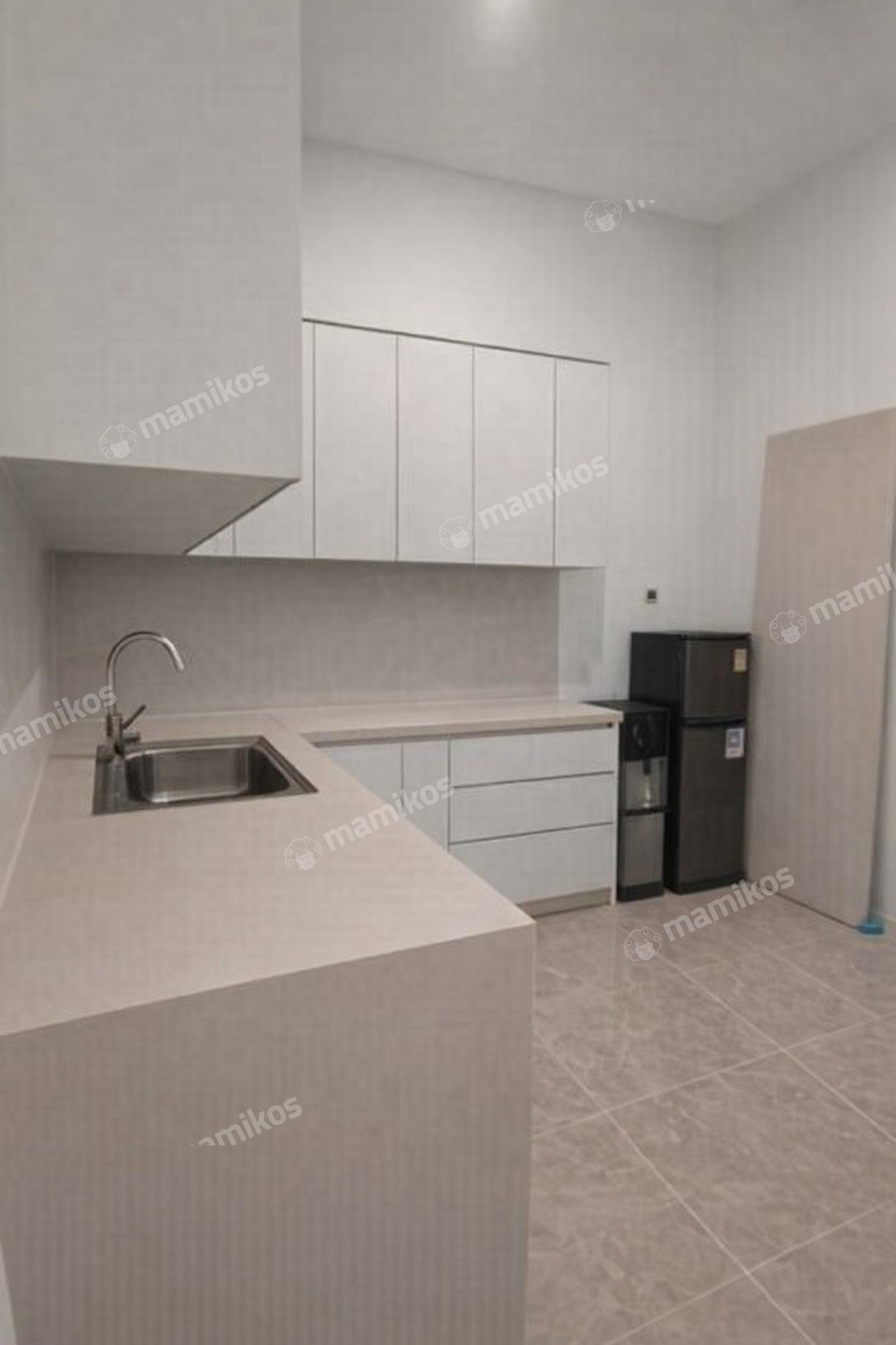 Rumah Sertifikat SHM 2 Kamar Tidur 2 Kamar Mandi Kemang Jakarta Selatan - Photo 2