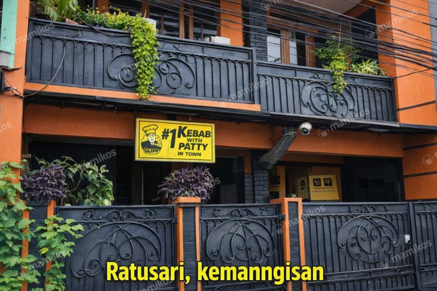 Rumah Sertifikat SHM 6 Kamar Tidur 2 Kamar Mandi Kebon Jeruk Jakarta Barat