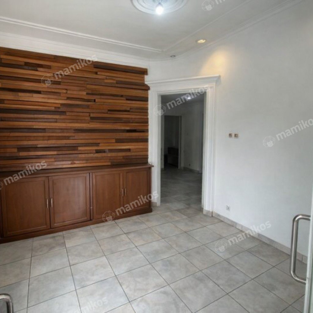 Rumah 4 Kamar Tidur 3 Kamar Mandi 2 Lantai Cilandak Jakarta Selatan - Photo 3