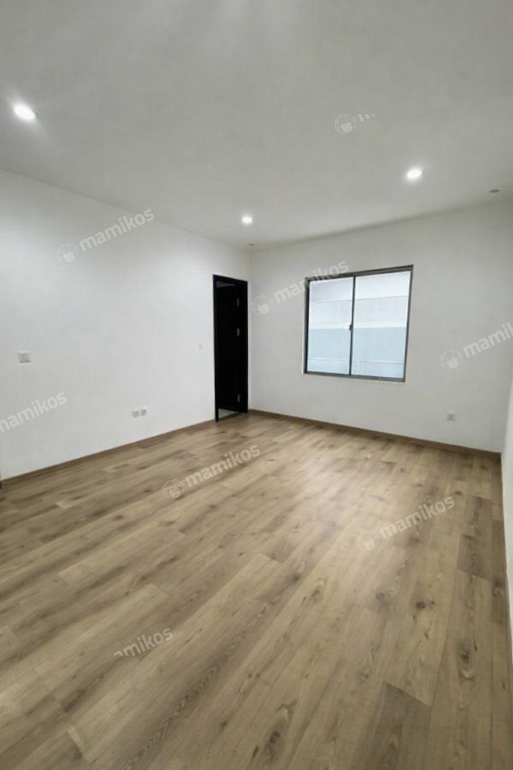 Rumah Sertifikat SHM 4 Kamar Tidur 4 Kamar Mandi Pantai Indah Kapuk Jakarta Utara - Photo 2