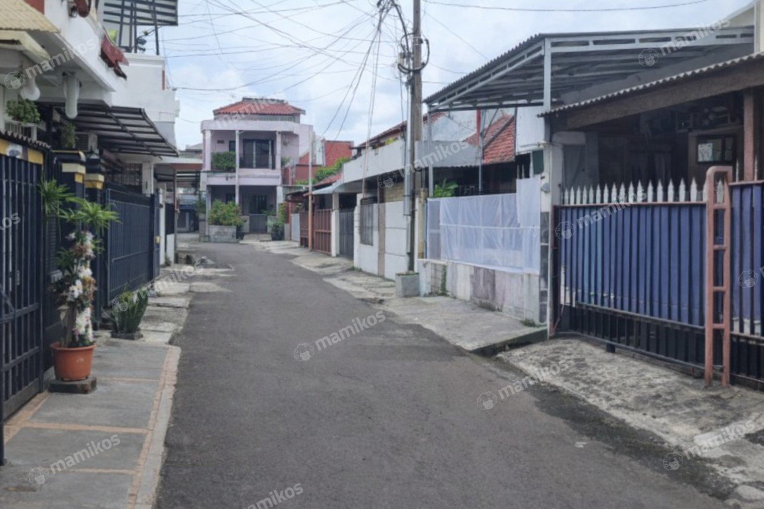 Rumah Sertifikat SHM 1 Lantai Citra Garden Jakarta Barat