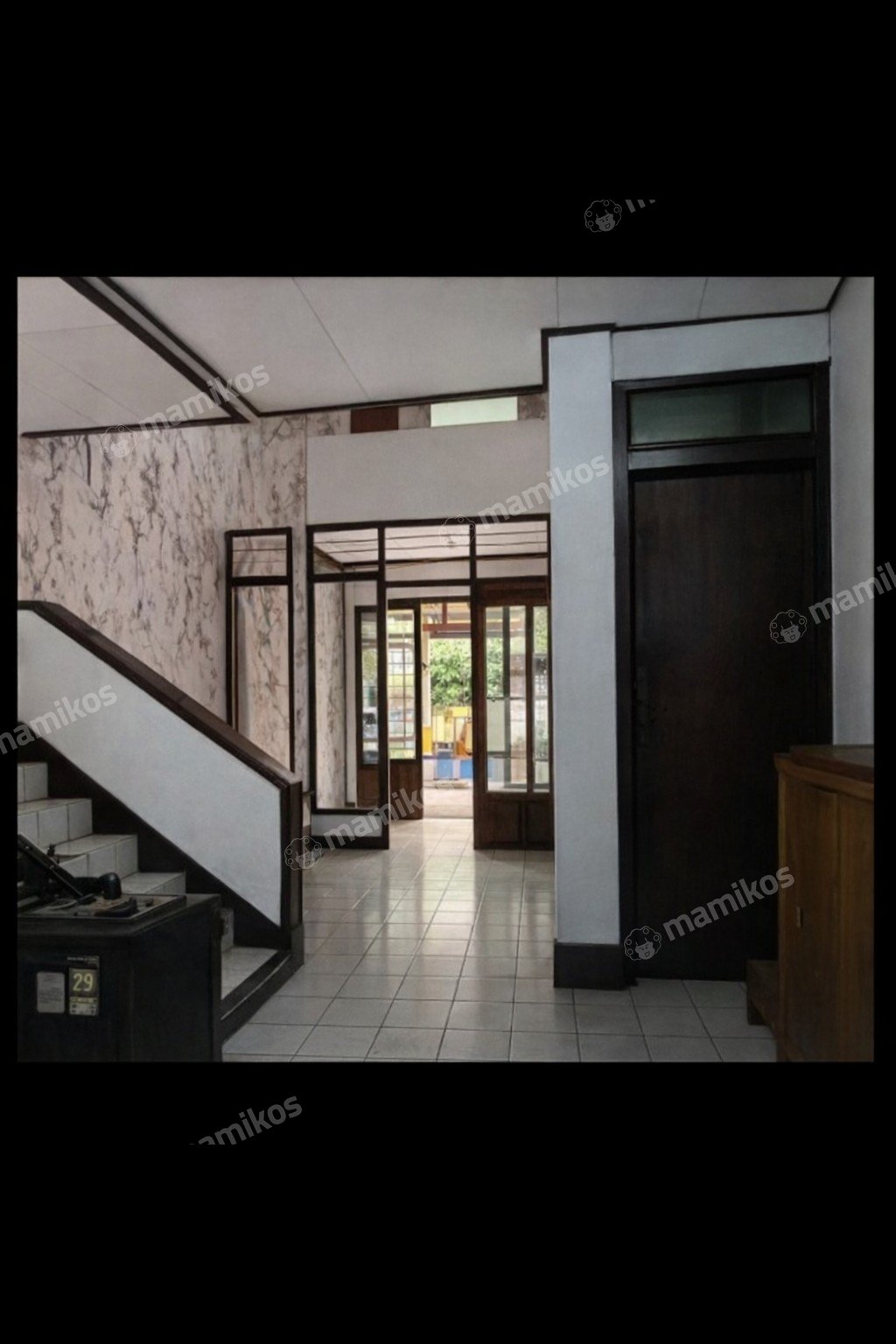 Rumah Sertifikat SHM 4 Kamar Tidur 3 Kamar Mandi Joglo Jakarta Barat - Photo 2