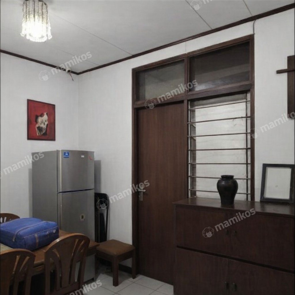 Rumah Sertifikat SHM 4 Kamar Tidur 3 Kamar Mandi Joglo Jakarta Barat - Photo 4