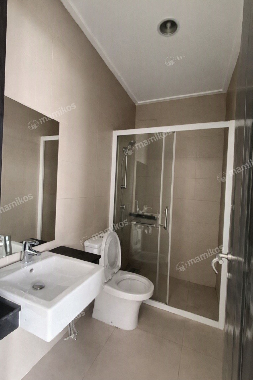Rumah Sertifikat PPJB 4 Kamar Tidur 3 Kamar Mandi Pantai Indah Kapuk 2 Jakarta Utara - Photo 5