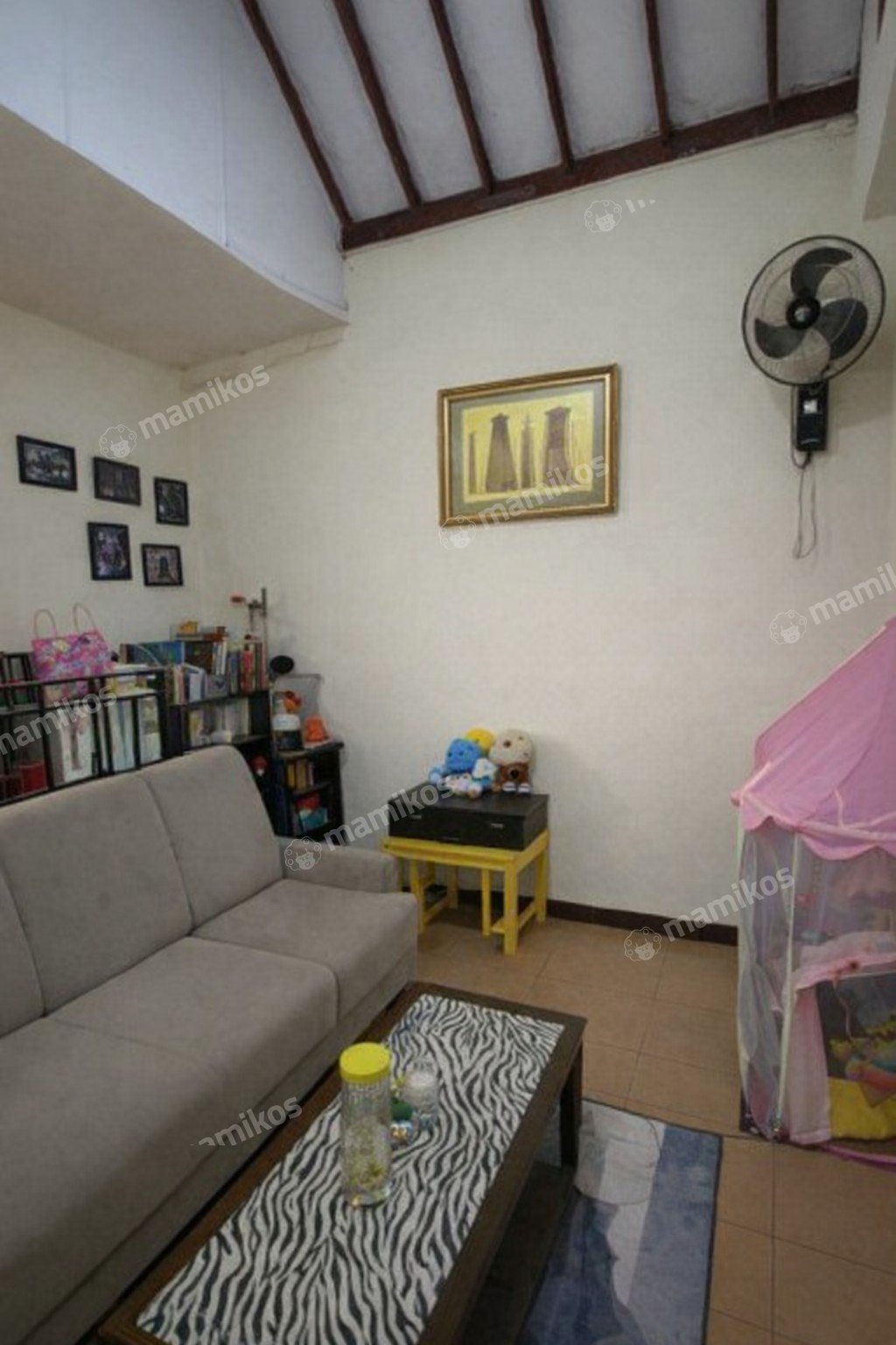 Rumah Sertifikat SHM 3 Kamar Tidur 3 Kamar Mandi Cipayung Jakarta Timur - Photo 3