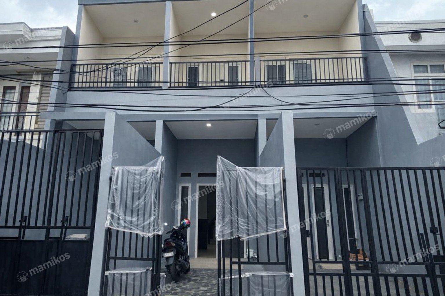 Rumah Sertifikat SHM 3 Kamar Tidur 3 Kamar Mandi Duri Kepa Jakarta Barat