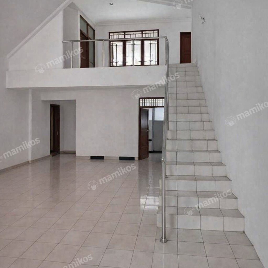 Rumah Sertifikat SHM 5 Kamar Tidur 4 Kamar Mandi Kebayoran Baru Jakarta Selatan - Photo 2