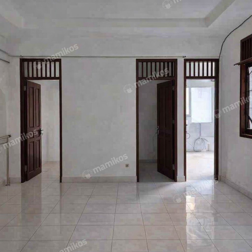 Rumah Sertifikat SHM 5 Kamar Tidur 4 Kamar Mandi Kebayoran Baru Jakarta Selatan - Photo 3