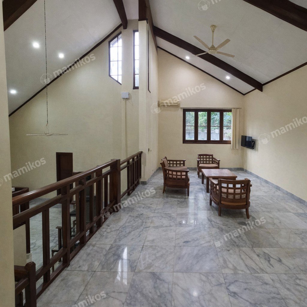 Rumah Sertifikat SHM 4 Kamar Tidur 4 Kamar Mandi Kemang Jakarta Selatan - Photo 4