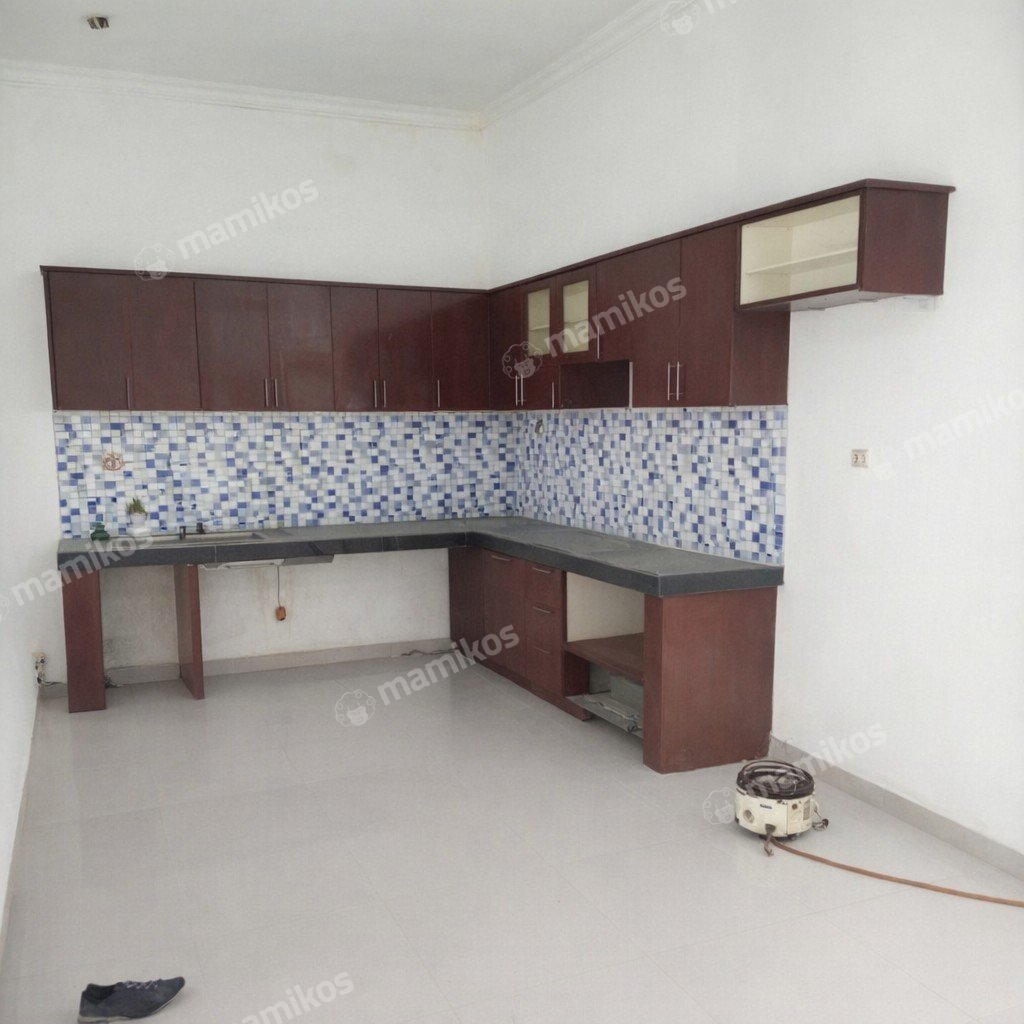 Rumah Sertifikat SHM 4 Kamar Tidur 4 Kamar Mandi Citra Grand Jakarta Timur - Photo 5