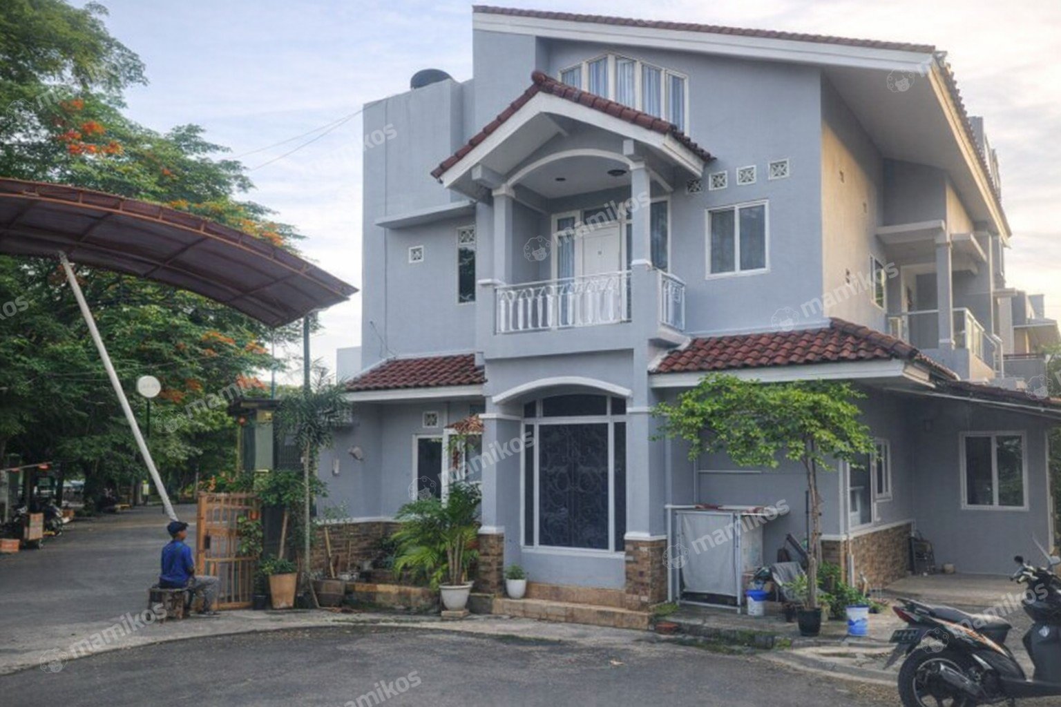 Rumah Sertifikat SHM 6 Kamar Tidur 4 Kamar Mandi Kelapa Gading Jakarta Utara