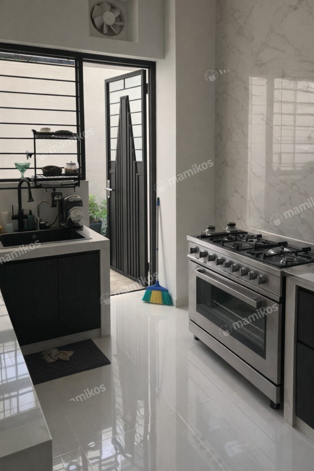 Rumah Sertifikat HGB 7 Kamar Tidur 4 Kamar Mandi Kemanggisan Jakarta Barat - Photo 5