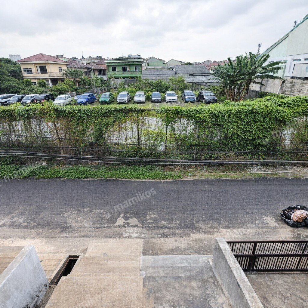 Rumah Sertifikat SHM 4 Kamar Tidur 3 Kamar Mandi Duri Kepa Jakarta Barat - Photo 4