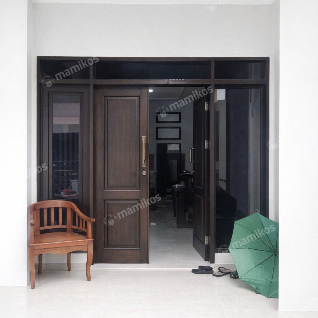 Rumah Sertifikat SHM 3 Kamar Tidur 3 Kamar Mandi Pondok Kelapa Jakarta Timur - Photo 2