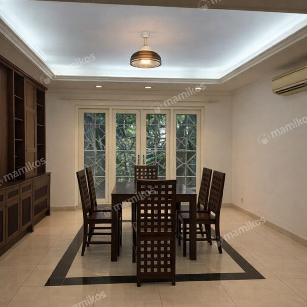 Rumah Sertifikat SHM 5 Kamar Tidur 5 Kamar Mandi Kemang Jakarta Selatan - Photo 2