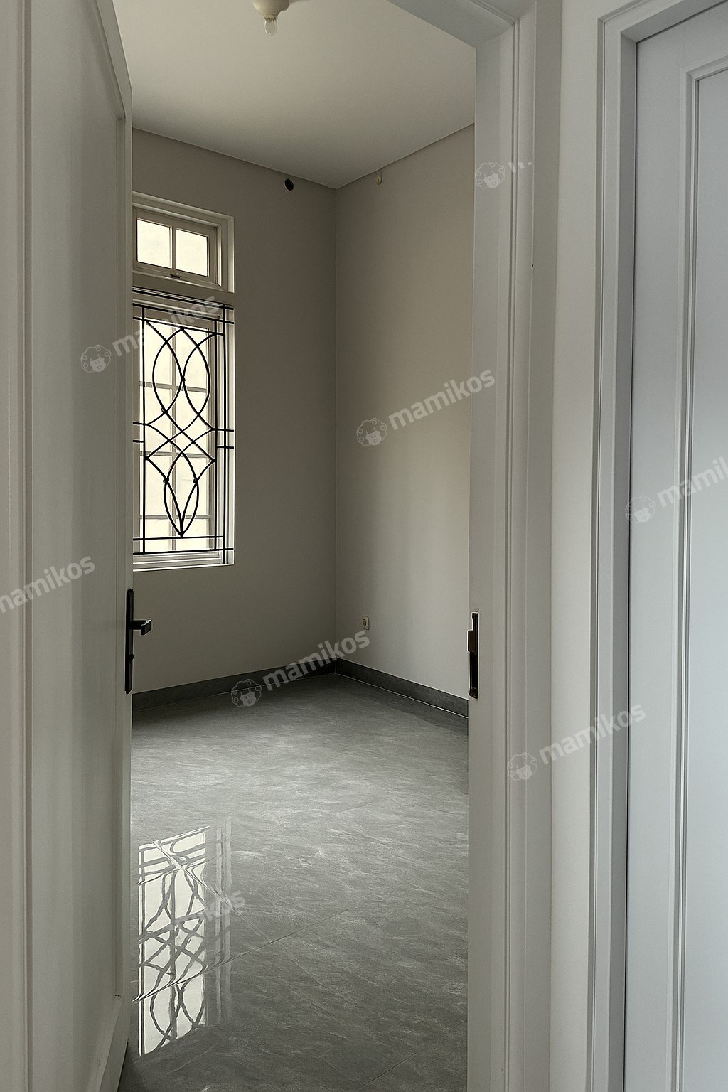 Rumah Sertifikat SHM 2 Kamar Tidur 1 Kamar Mandi Kota Wisata Jakarta Timur - Photo 4