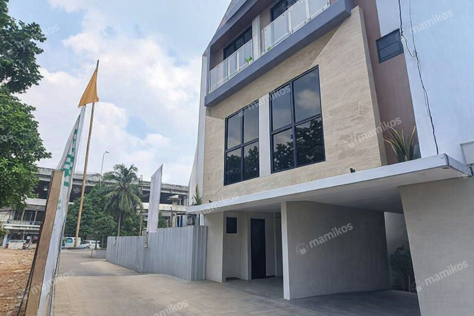 Rumah Sertifikat SHM 3 Kamar Tidur 2 Kamar Mandi Pondok Labu Jakarta Selatan