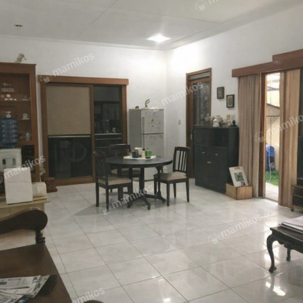 Rumah Sertifikat SHM 3 Kamar Tidur 2 Kamar Mandi Rawamangun Jakarta Timur - Photo 2