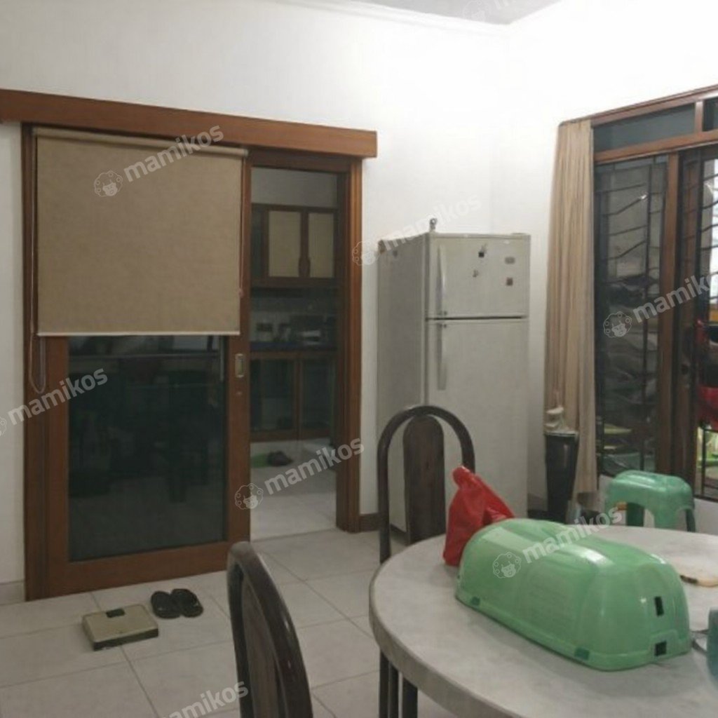 Rumah Sertifikat SHM 3 Kamar Tidur 2 Kamar Mandi Rawamangun Jakarta Timur - Photo 3